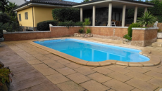 Espectacular xalet cantoner en venda a Santa Coloma Residencial